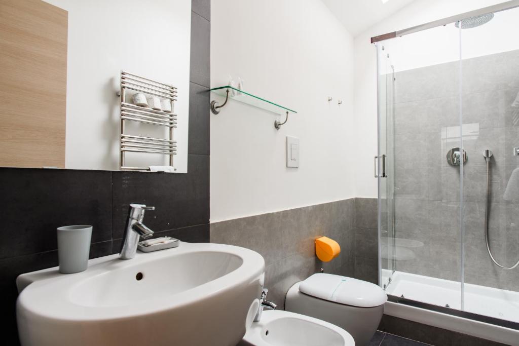 Napolidays Mansarda Garibaldi by Dimorra - 29