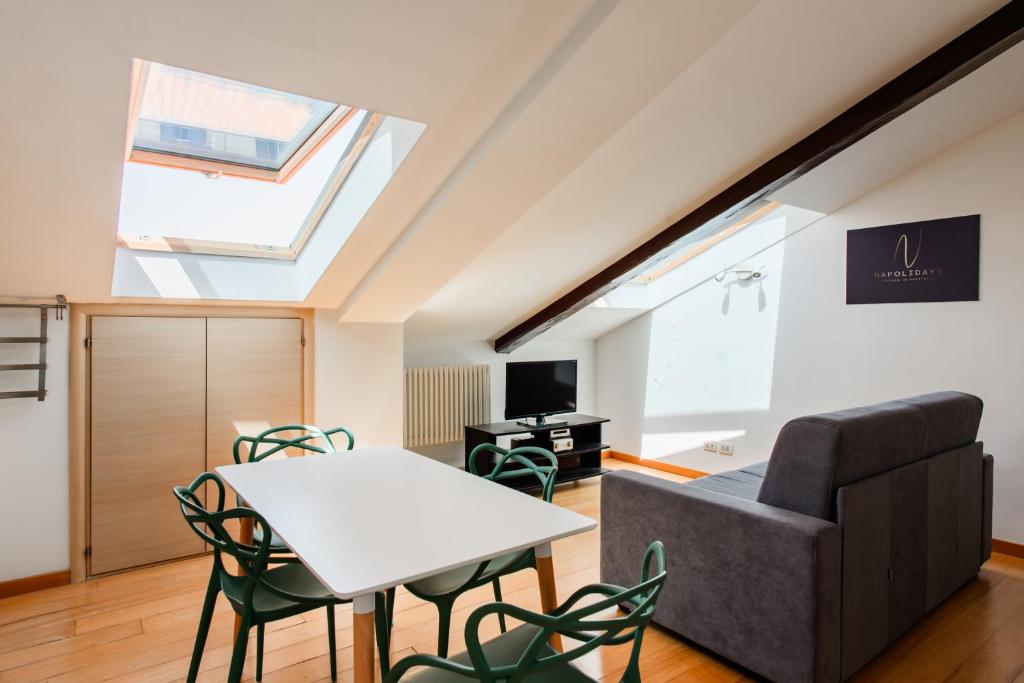 Napolidays Mansarda Garibaldi by Dimorra - 6