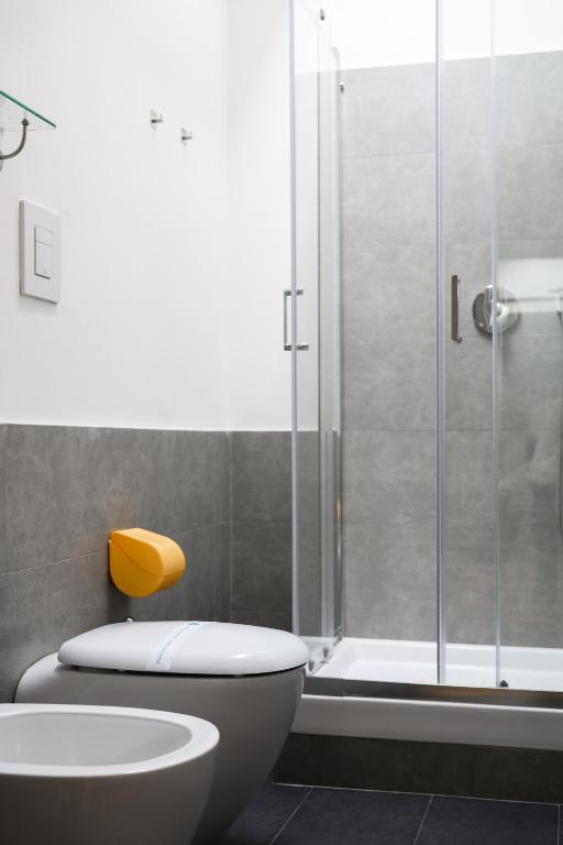 Napolidays Mansarda Garibaldi by Dimorra - 16