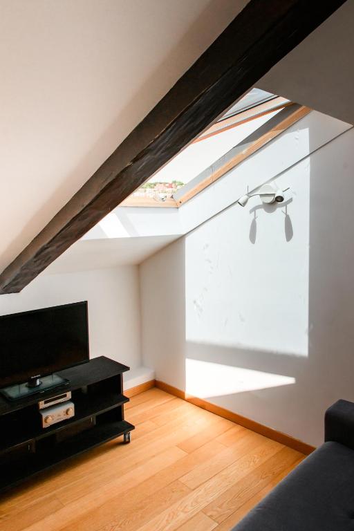 Napolidays Mansarda Garibaldi by Dimorra - 42