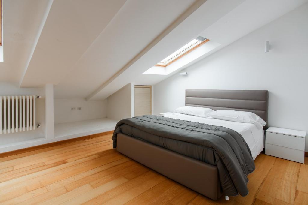 Napolidays Mansarda Garibaldi by Dimorra - 28