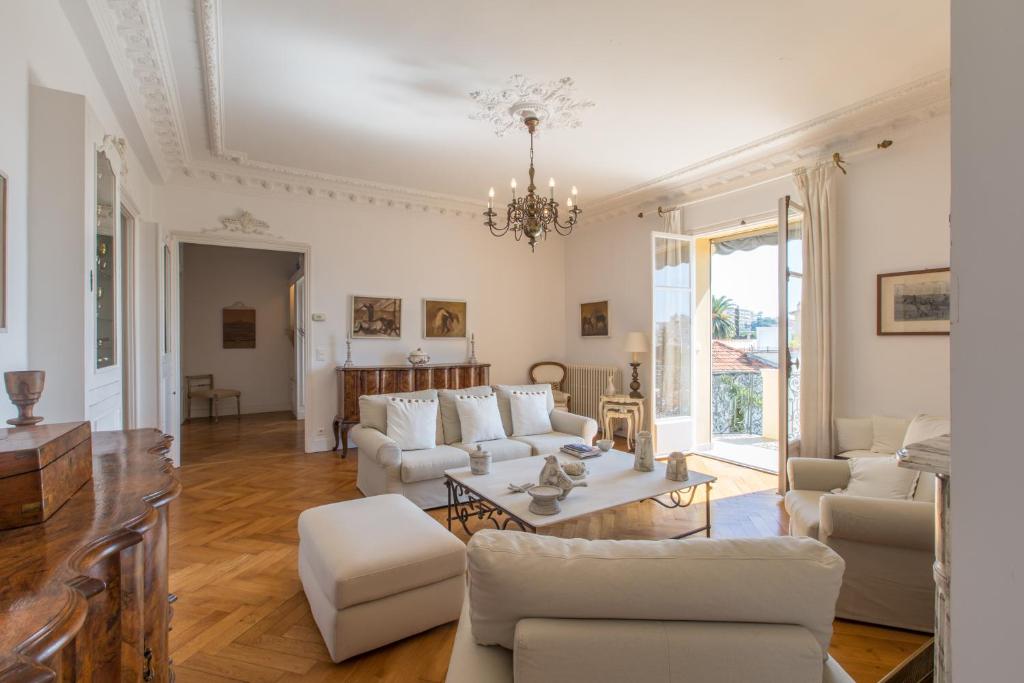 Penthouse Lou Lòu by iVillamia com - 13