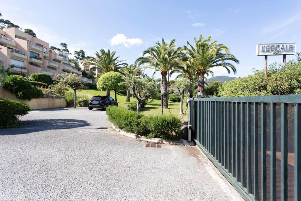 L20 Stunning sea view, terrace, parking, AC, Wifi - 35