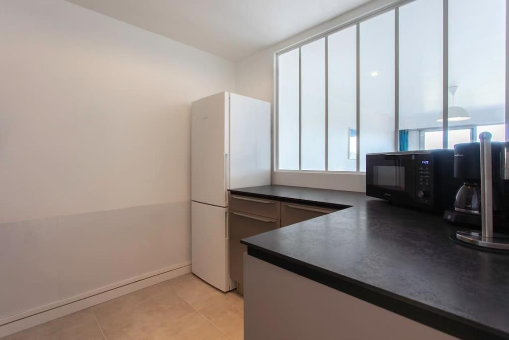 L20 Stunning sea view, terrace, parking, AC, Wifi - 32