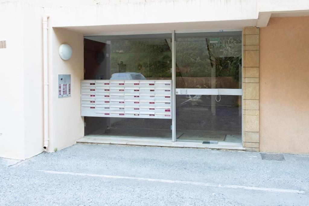 L20 Stunning sea view, terrace, parking, AC, Wifi - 21