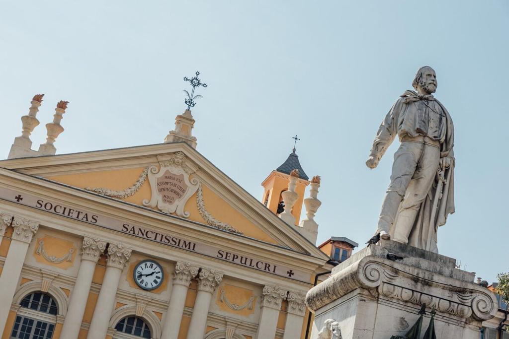 "L'Artist" by EnjoyNice, 2-room, airco, in Old Nice - 24