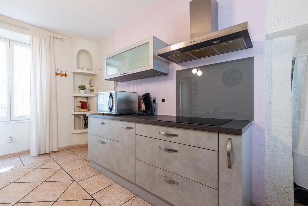 Cozy 1 Bdr at Nice Port - 20