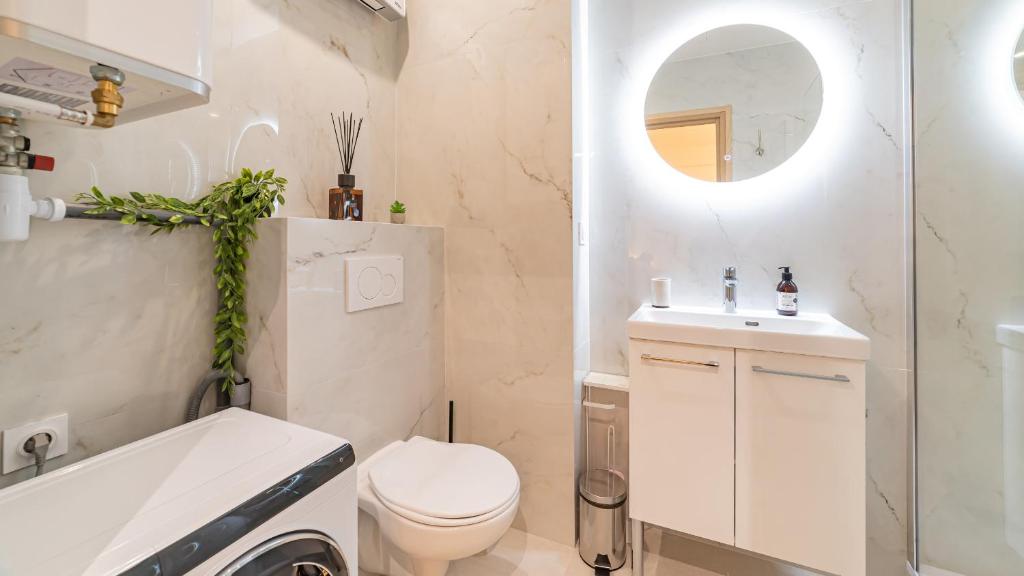 B G Cocon Meyerbeer - Grimaldi Promenade des Angla - 10