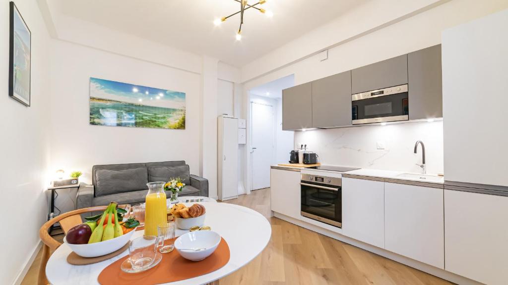 B G Cocon Meyerbeer - Grimaldi Promenade des Angla - 12