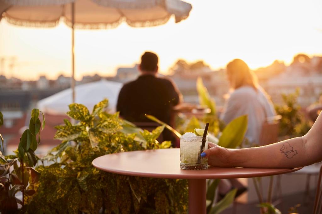 The Social Hub Porto Extended Stay - 33