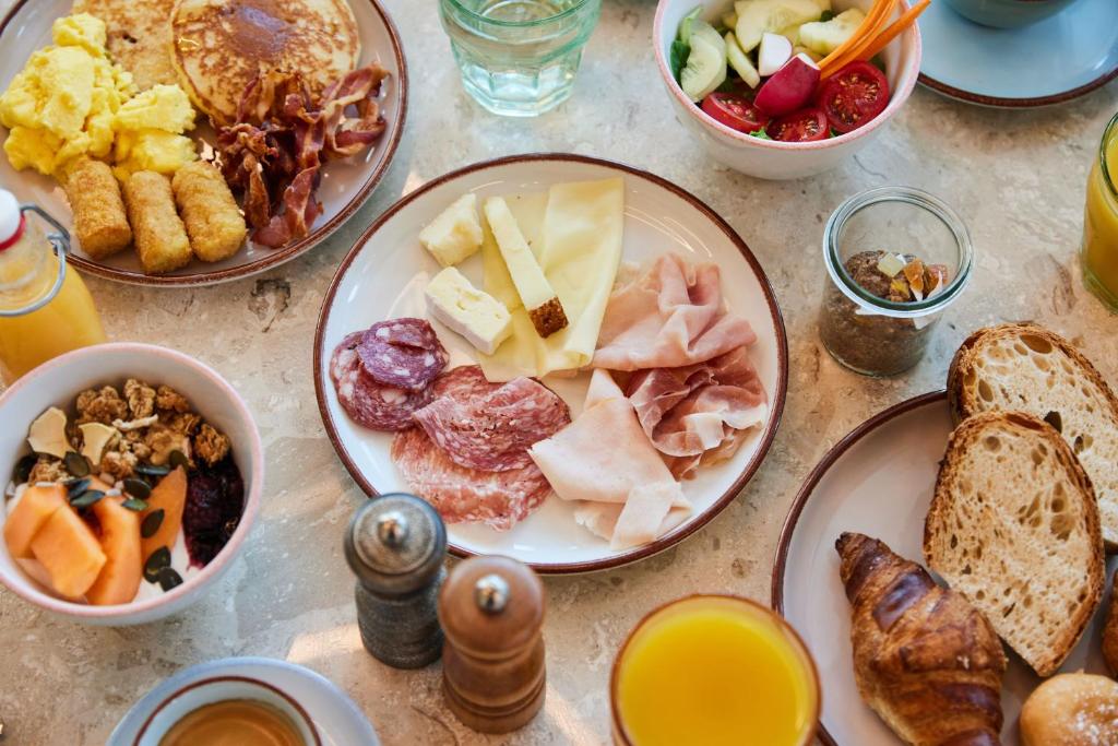 The Social Hub Porto Extended Stay - 40