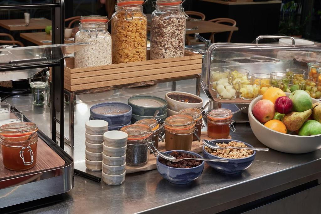 The Social Hub Porto Extended Stay - 37