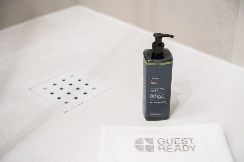 GuestReady – City Center Apartment with Balcony - 7