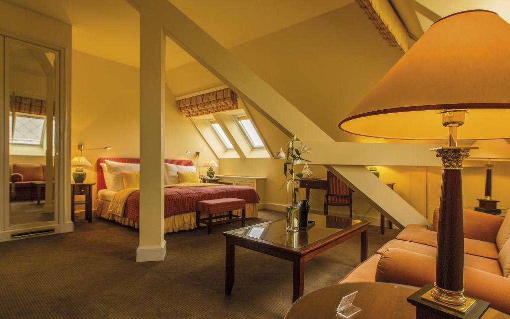 Le Palais Art Hotel Prague - 40