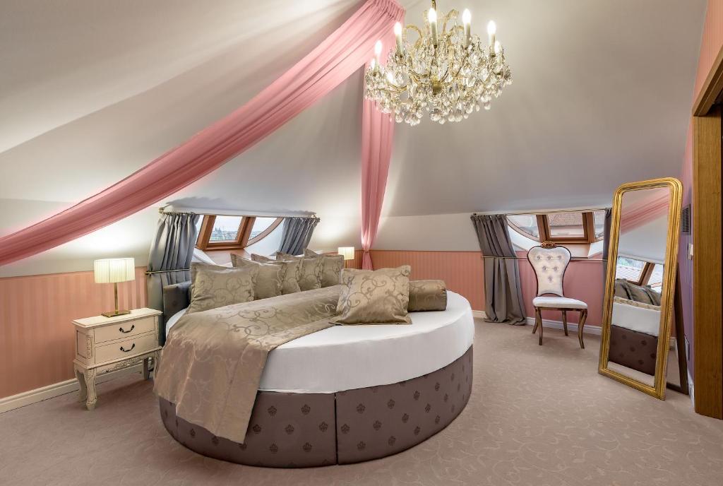 Hotel Hoffmeister - 5