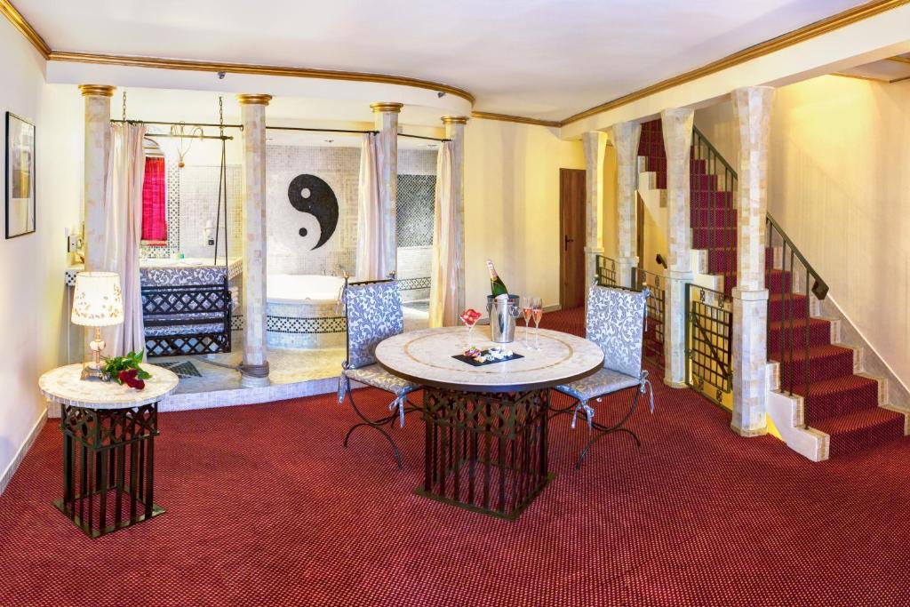 Hotel Hoffmeister - 39