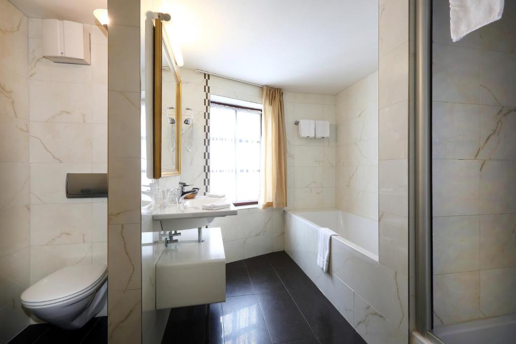 Hotel Hoffmeister - 10