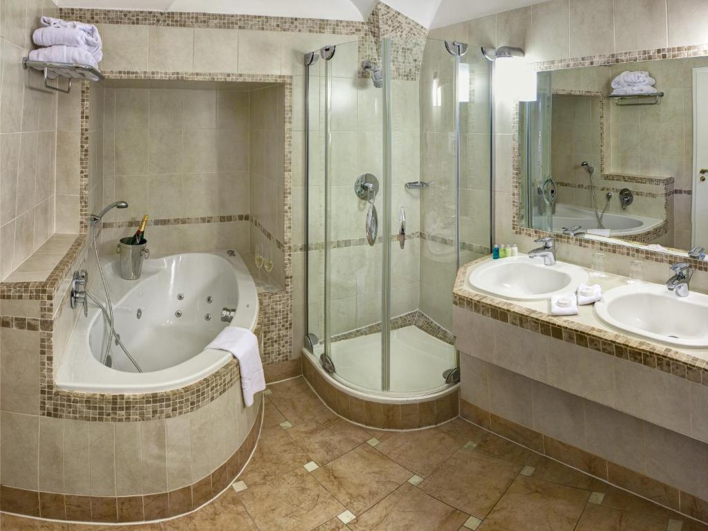 Hotel Hoffmeister - 34