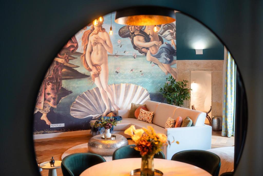 Old Royal Post Boutique Hotel & Premium Suites - 16