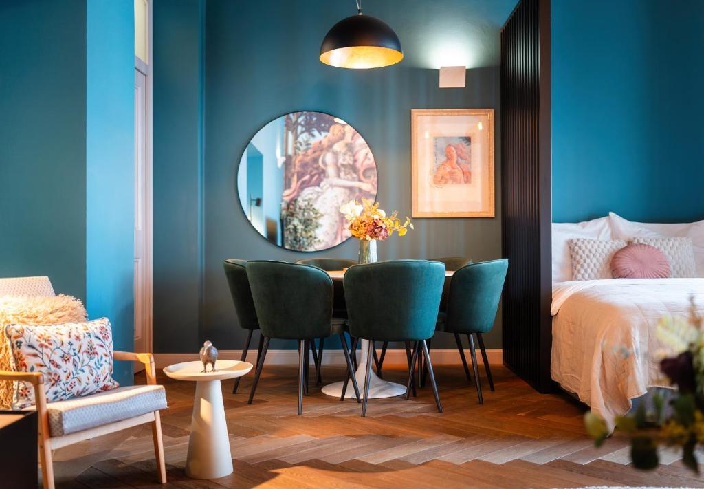 Old Royal Post Boutique Hotel & Premium Suites - 17