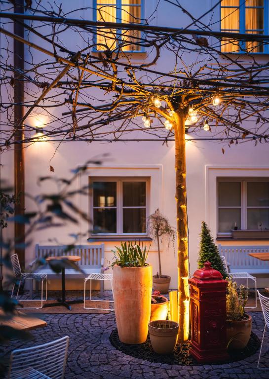 Old Royal Post Boutique Hotel & Premium Suites - 32