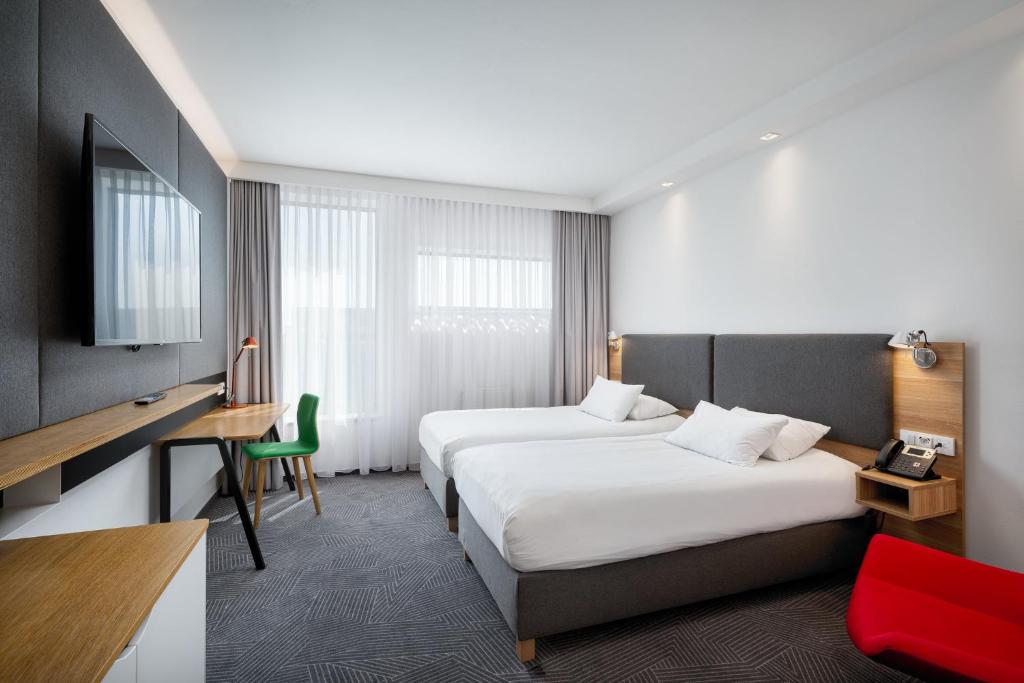 Holiday Inn Prague Airport by IHG - 12