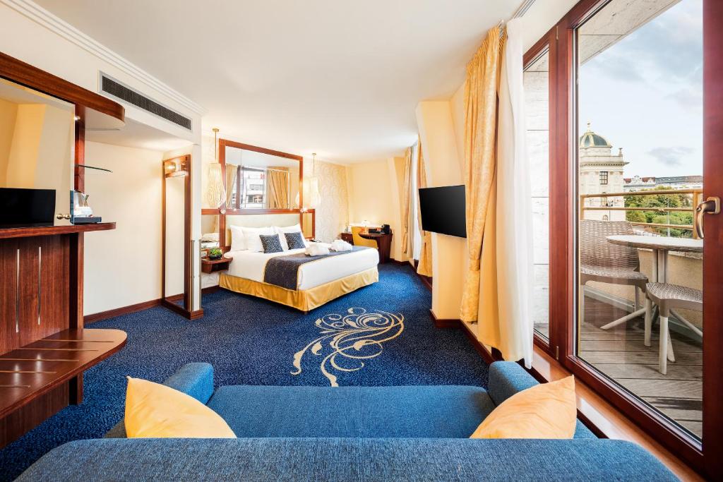 Occidental Praha Wilson - 40