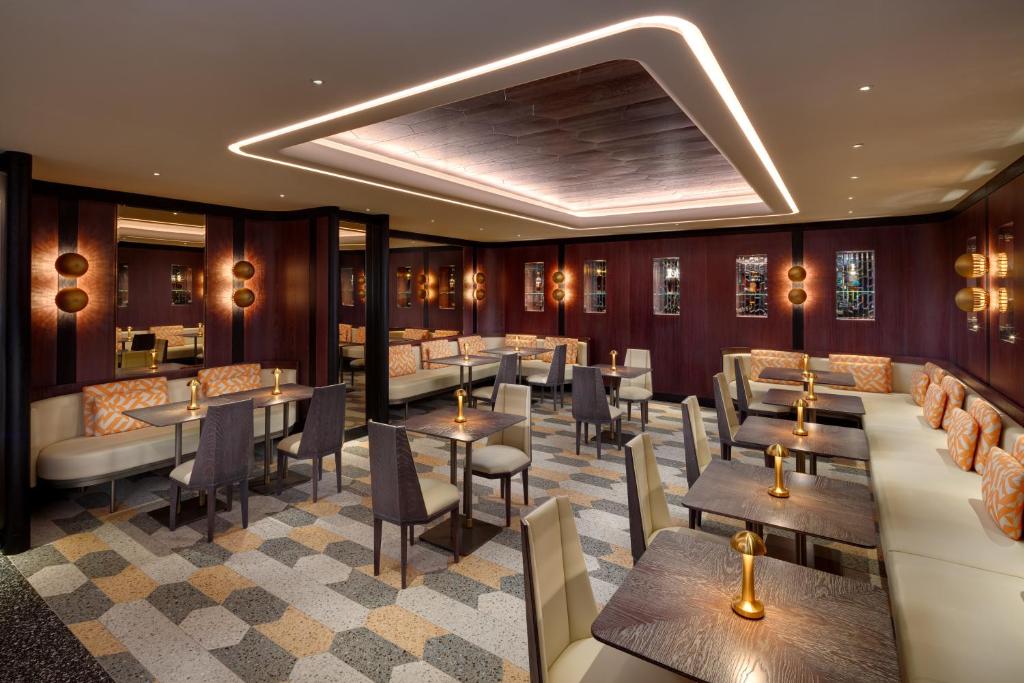 Almanac X Alcron Prague - 44