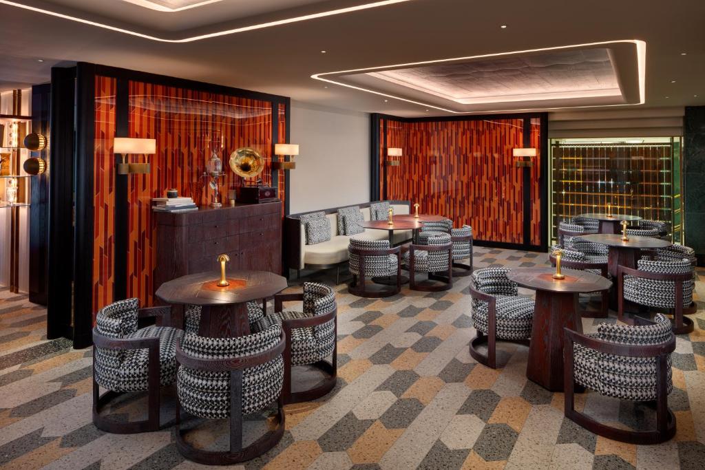 Almanac X Alcron Prague - 43