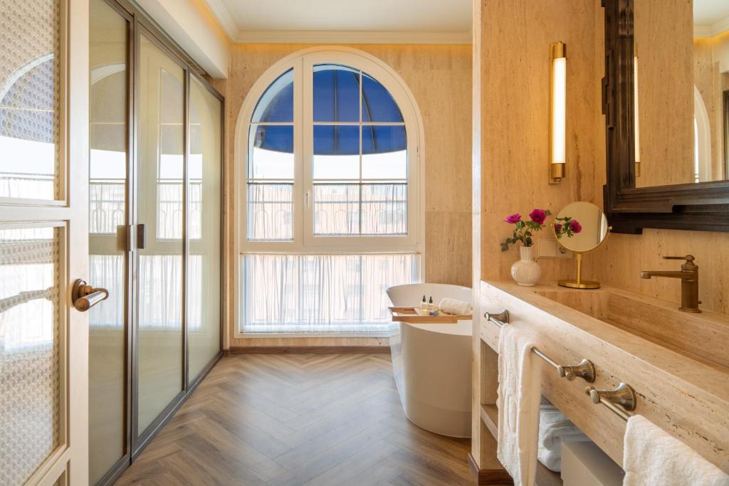 Only YOU Hotel Sevilla - 22