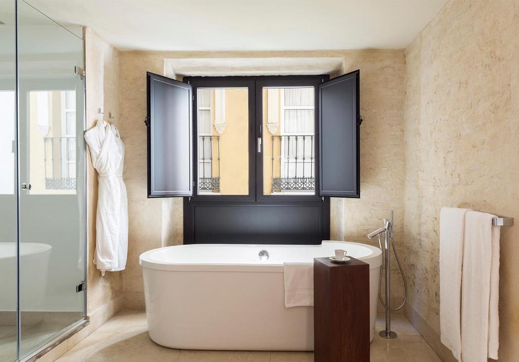 EME Catedral Mercer Hotel - 17