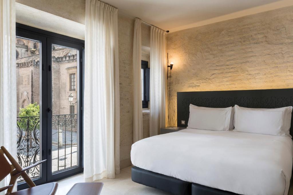 EME Catedral Mercer Hotel - 4