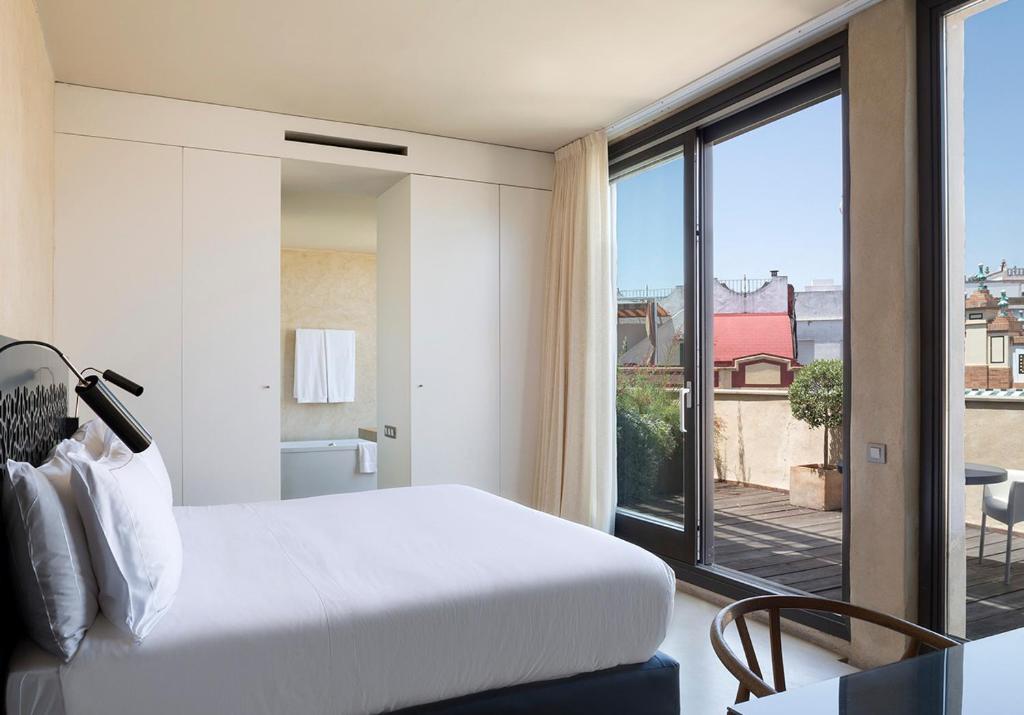 EME Catedral Mercer Hotel - 15