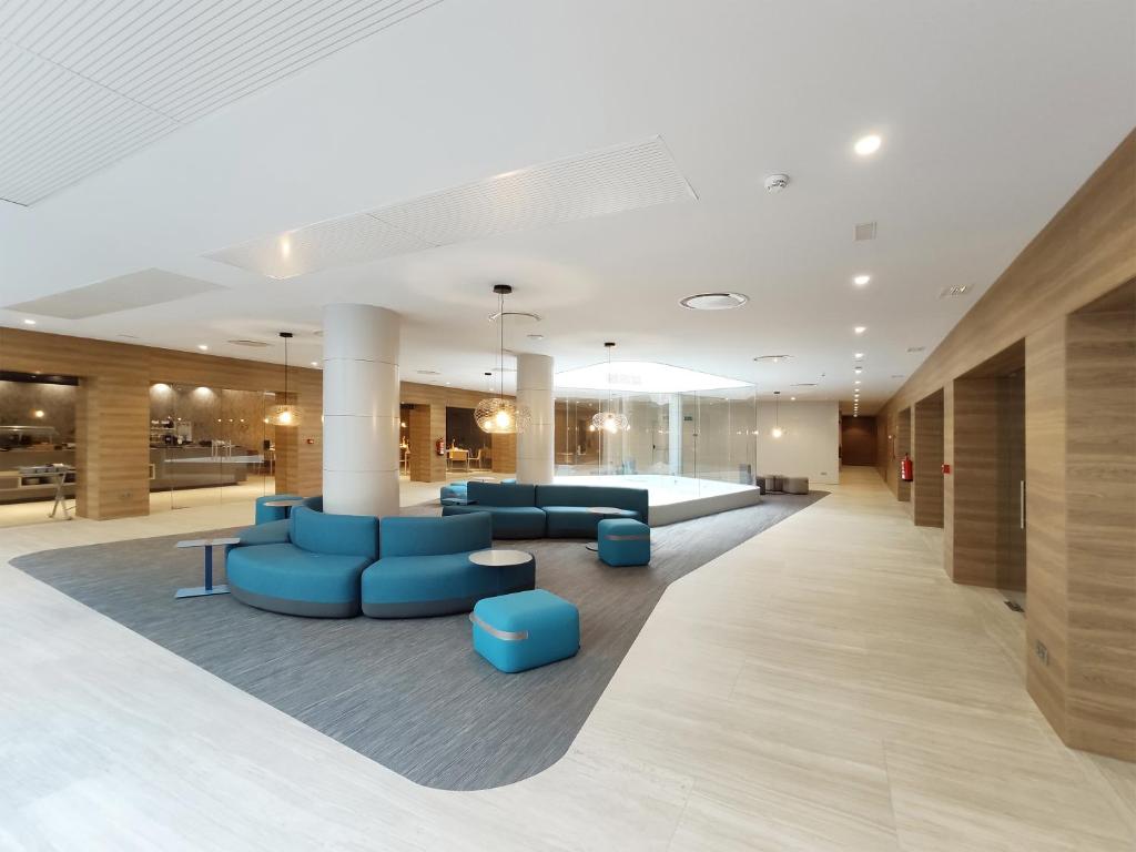 Hotel Macià Sevilla Kubb - 19