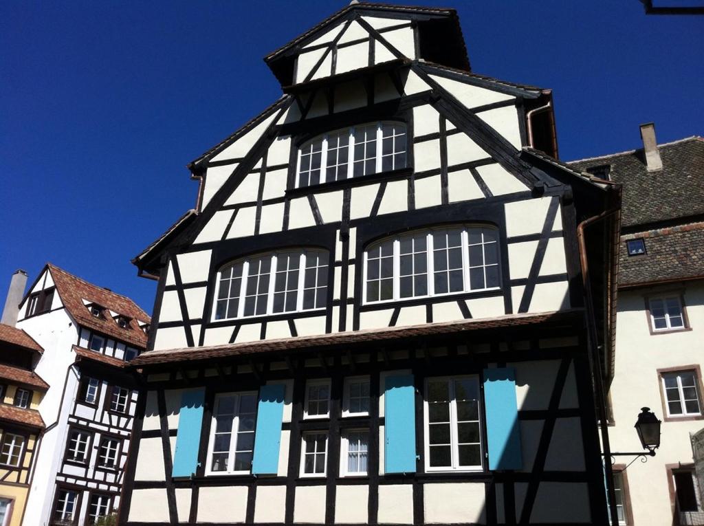 Pavillon REGENT PETITE FRANCE - 19