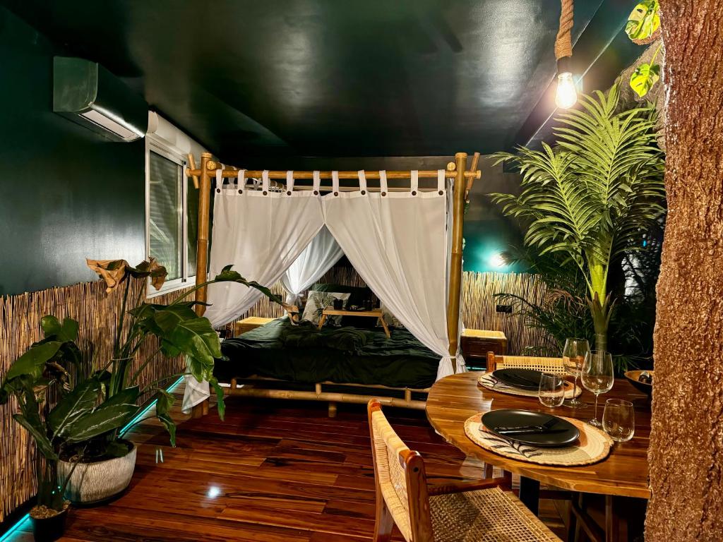 Jungle Love Room - 4