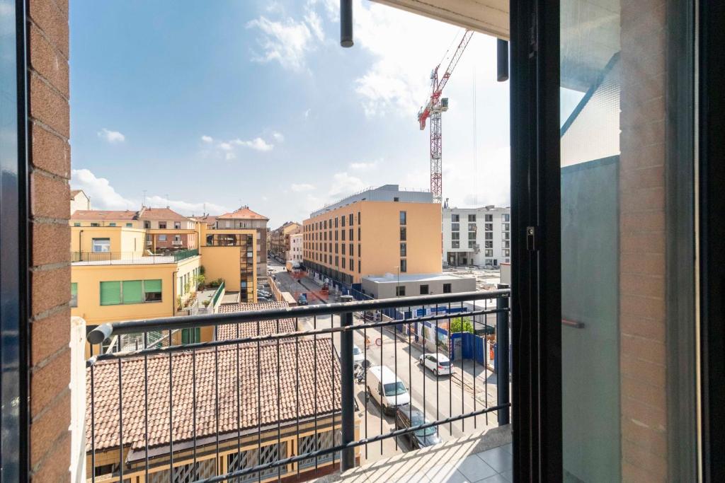 GuestHost - Torino Comfy Apt - 9