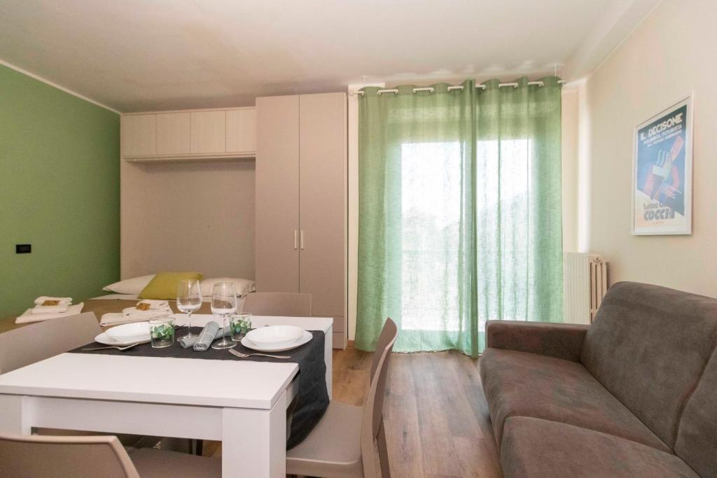 GuestHost - Torino Comfy Apt - 11