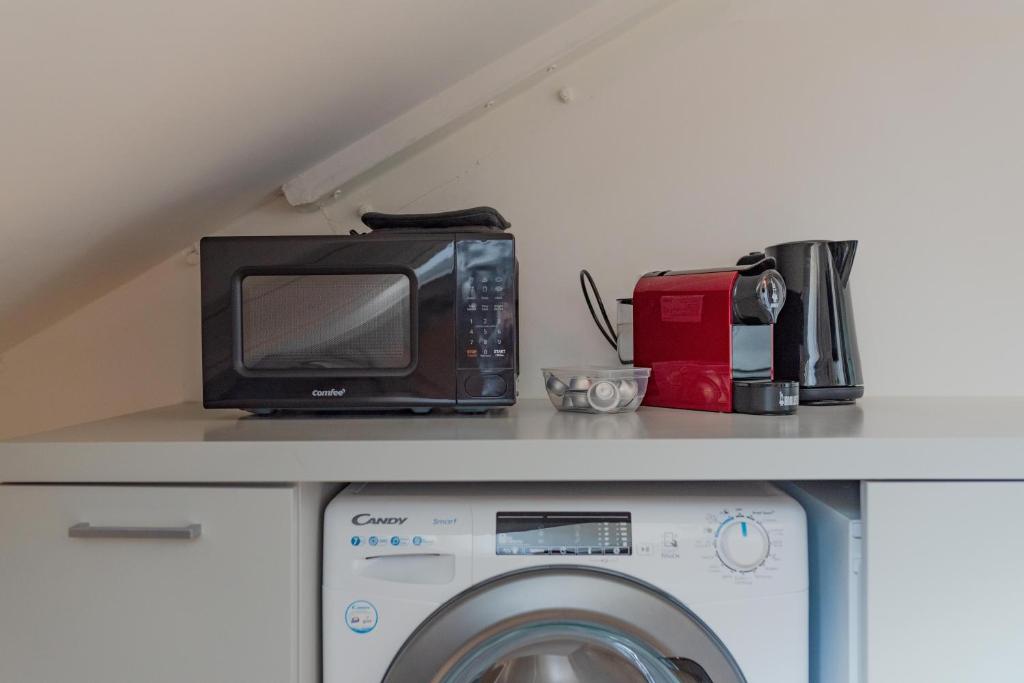 Suites Mozart & Chopin by Toh Solution - 13