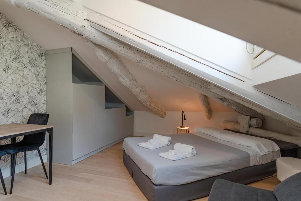 Suites Mozart & Chopin by Toh Solution - 9