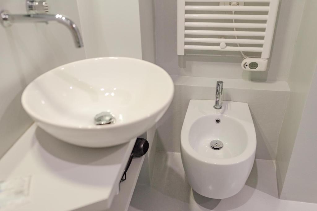 Suites Mozart & Chopin by Toh Solution - 22