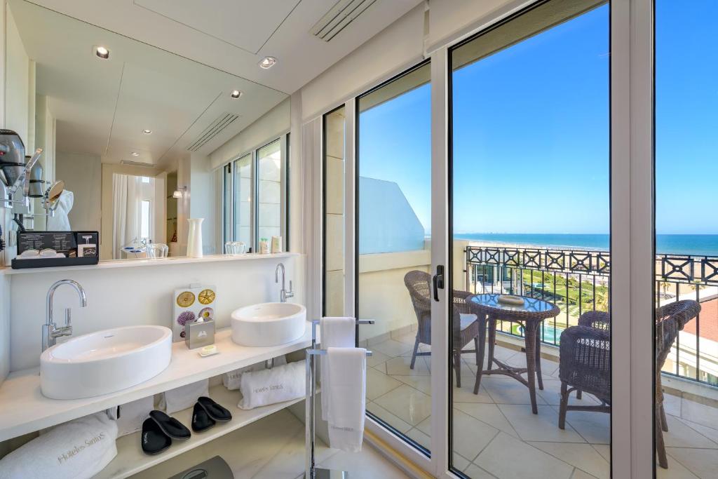 Las Arenas Balneario Resort - 25