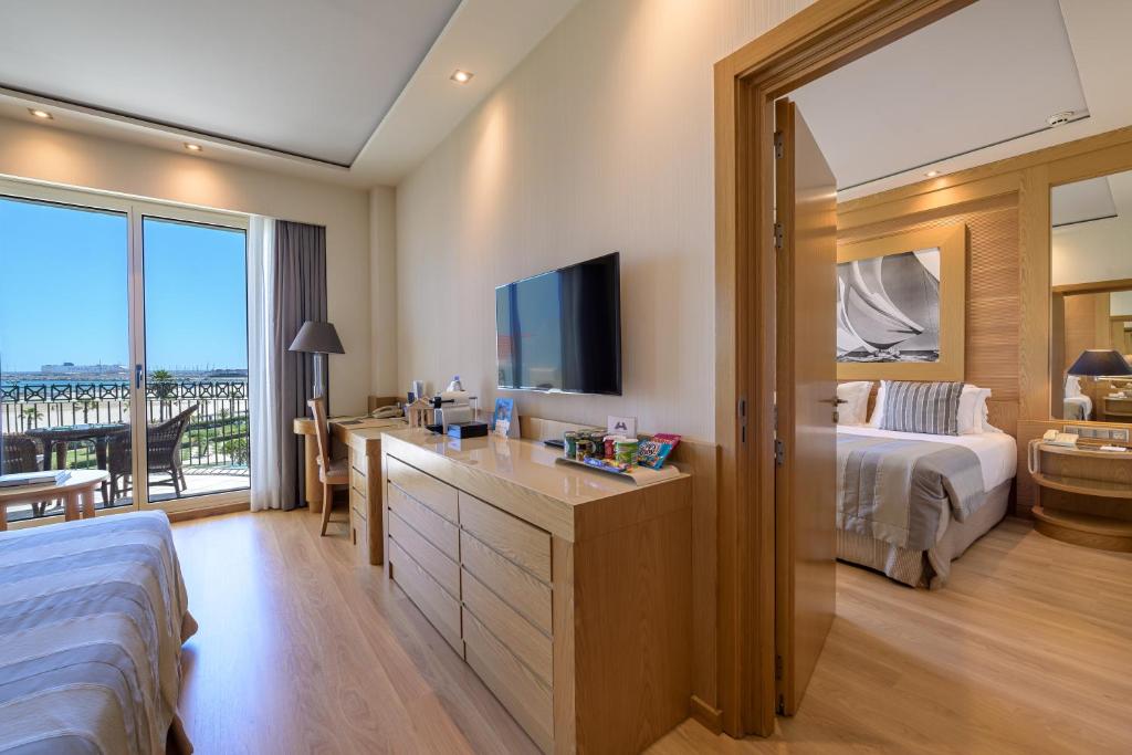 Las Arenas Balneario Resort - 14