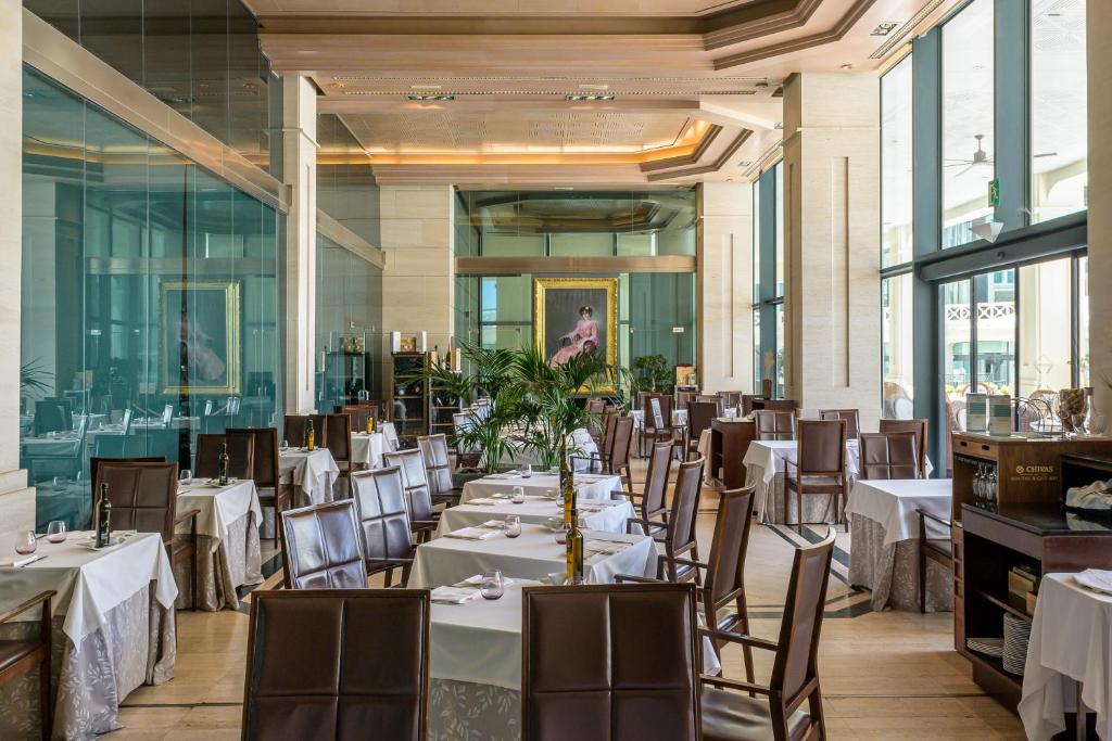 Las Arenas Balneario Resort - 37