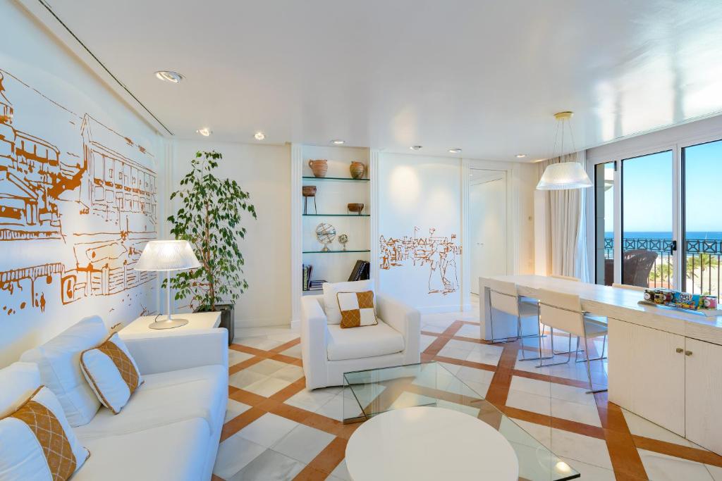 Las Arenas Balneario Resort - 24