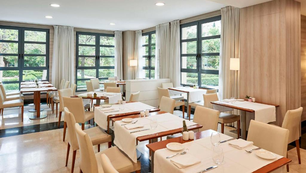 NH Valencia Las Artes - 10