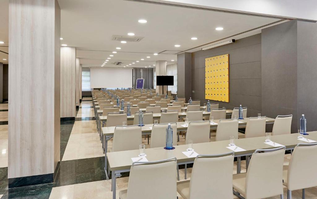 NH Valencia Las Artes - 33