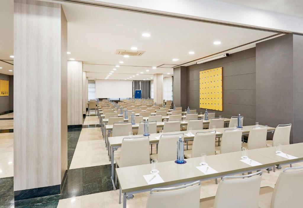 NH Valencia Las Artes - 34