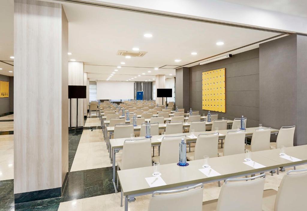 NH Valencia Las Artes - 35