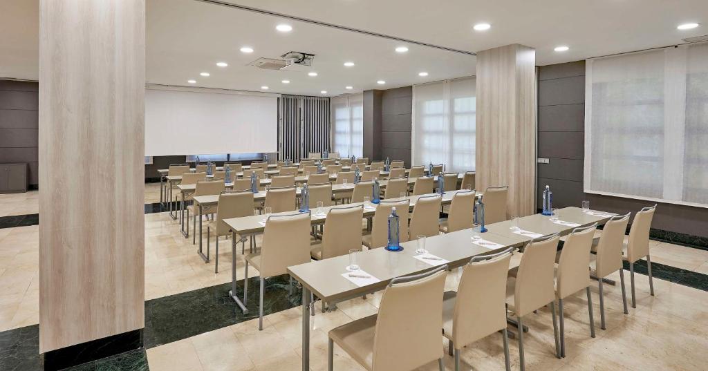 NH Valencia Las Artes - 32